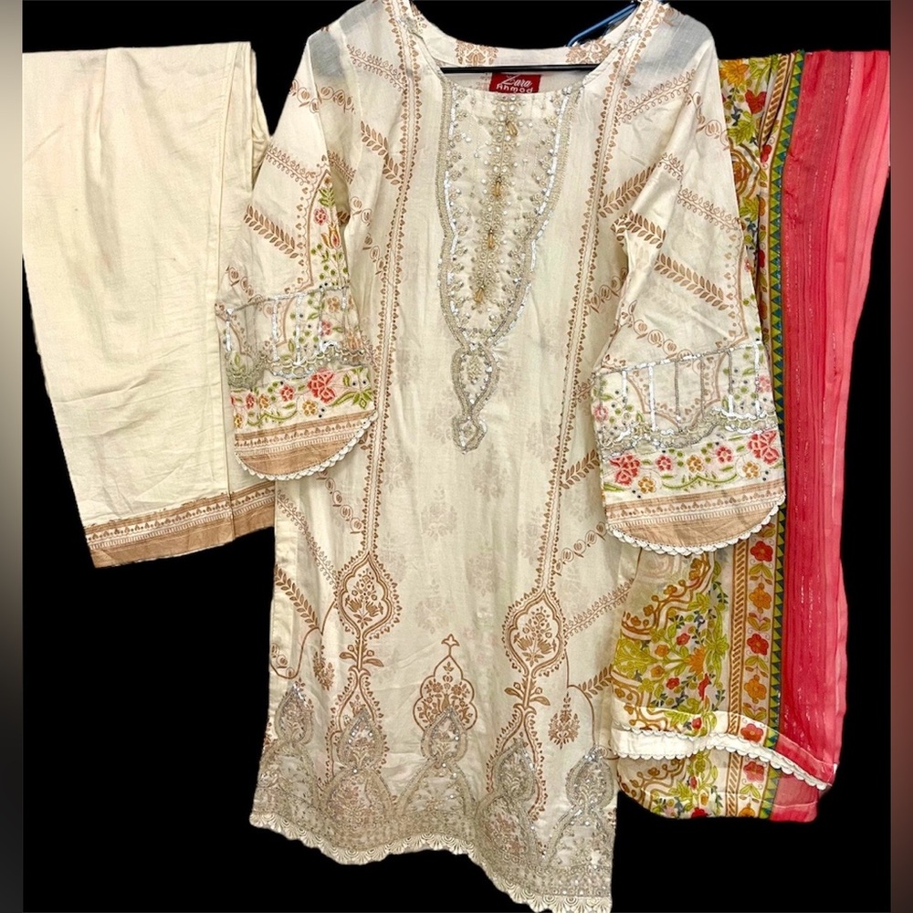 Shalwar Kameez XS BUST 34